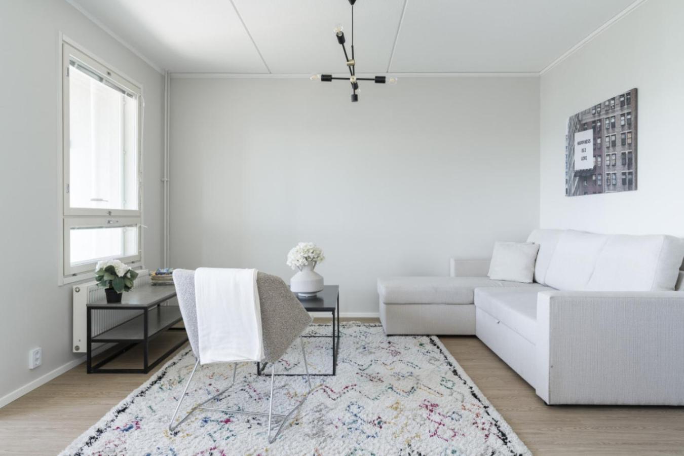 2 Bedroom Family With Sauna And Parking *